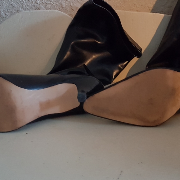 Donald Pliner boots Size 6 - Picture 3 of 3